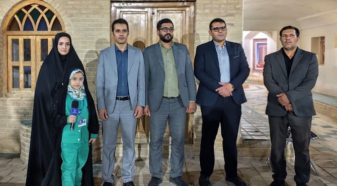 آیین تکریم پیشکسوتان فرهنگی بخش مرکزی شهرستان جرقویه در ارگ تاریخی محمدآباد