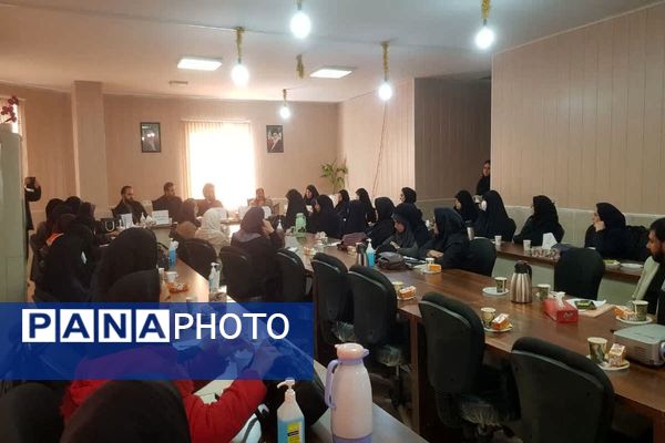 جلسه بصیرت افزایی 9 دی معاونین پرورشی رودهن