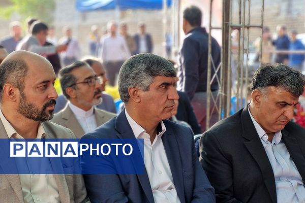 آیین خشت گذاری و افتتاح مدارس در منطقه پردیس با حضور استاندار تهران و مدیر کل شهرستانهای استان تهران 