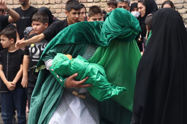 سنت قدیمی شبیه‌خوانی و خیمه‌سوزی در تبریز