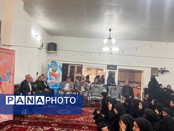 عطر شهدا در مدرسه ابراهیمی دریانی پیچید