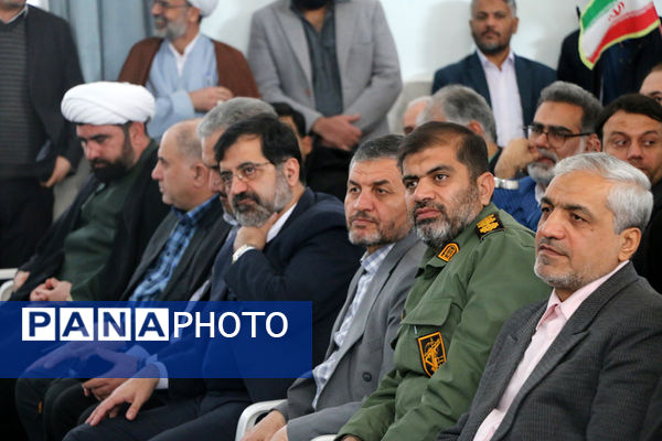 برپایی جشن «حضور تا ظهور» در دبیرستان شهیده حسنی سعدی قم