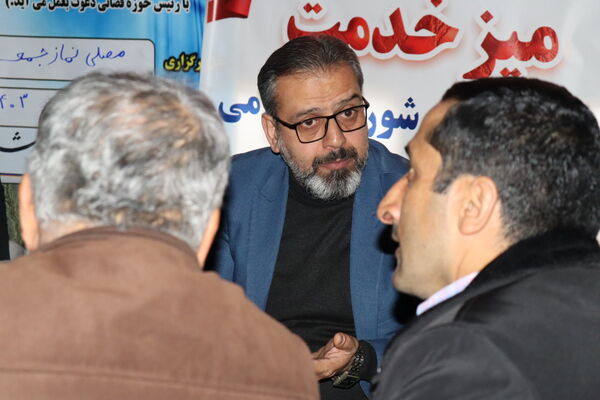 میز خدمت در بخش بندپی شرقی به‌مناسبت دهه فجر