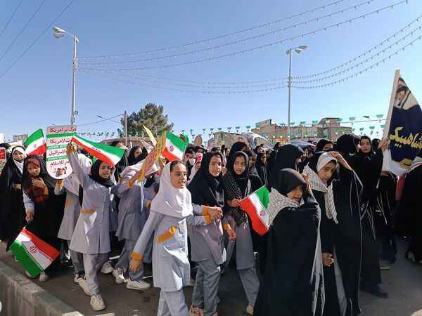 راهپیمایی 13 آبان در سربیشه 