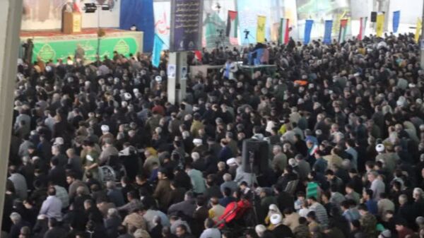 اقامه نماز جمعه روز جهانی قدس در شهرستان سمنان 