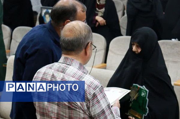 همایش مادران پرچم دار در شهرستان خلیل‌آباد 