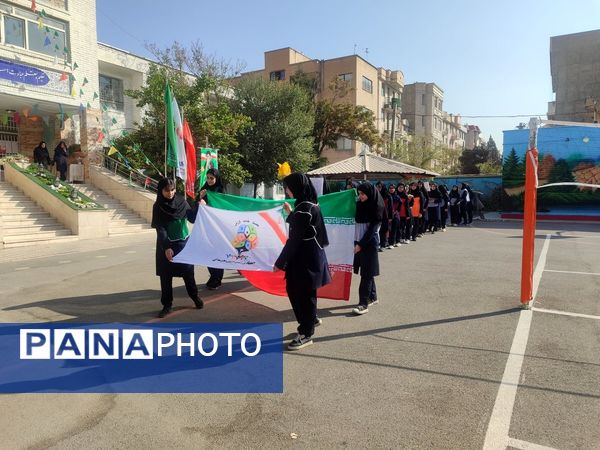 برگزاری المپیاد ورزشی و رقابت سالم دانش‌آموزان دبیرستان آینده‌سازان ناحیه ۴ کرج 