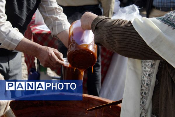 یازدهمین جشنواره سمنو درق در بجنورد 