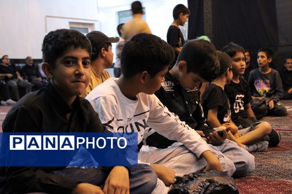 مراسم سوگواری شب هشتم محرم در هیئت انصار الحجه نیشابور 