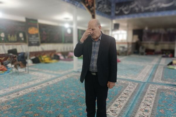 مراسم معنوی اعتکاف در مسجد اعظم حضرت ابوالفضل (ع) بهارستان دو