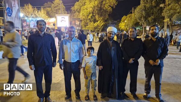 «لبیک یا رسول‌الله»؛ شعار محوری تجمعات شبانه در شب رحلت پیامبر(ص) و شهادت امام حسن(ع) نورآباد