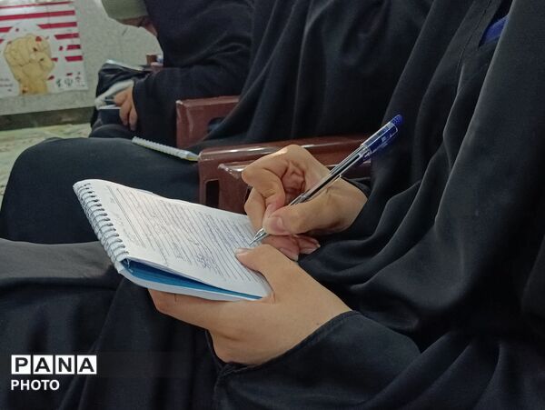 آموزش مهارتی و معنوی؛ آغاز دوره یاوران ولایت ۱۴۰۵ در همدان