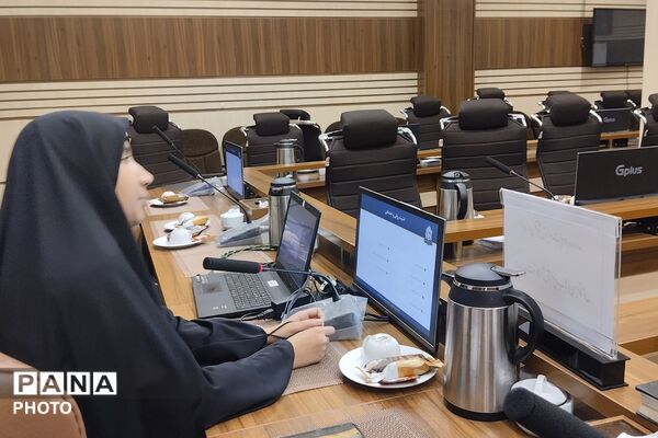 کارگاه بررسی نقش زیست بوم مدرسه در پیشگیری از آسیب‌‌های اجتماعی 