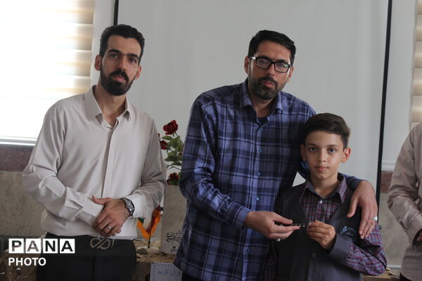 محفل انس با قرآن کریم در مدارس ۱۵ خرداد و ناطق نوری اسلامشهر 