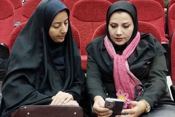 دوره ارتباط موثر با نوجوانان در ناحیه ۲ بهارستان