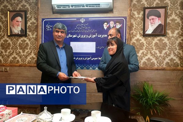 دیدار مسئولان اداره آموزش و پرورش پردیس با خبرنگاران پانا 