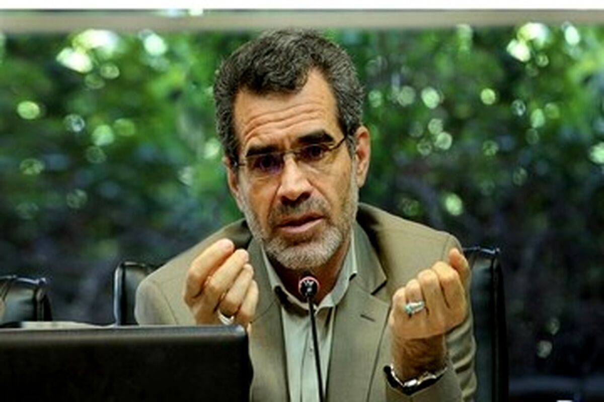 معلم امروز باید تسهیلگر، برانگیزاننده، یادگیرنده مستمر، رهبر کلاس و ‌همراه و دوست دانش‌آموزان باشد‌