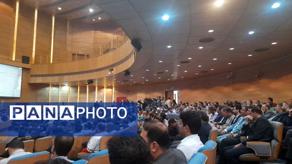 آیین شکرانه خدمت و تقدیر از دست اندرکاران و خدمتگزاران ستاد اربعین و دهه آخر صفر شهرداری مشهد مقدس 