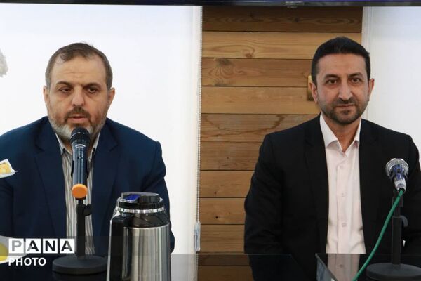 هم‌افزایی مدیران سوادآموزی پایتخت در منطقه ۱۴؛ گامی نو در توانمندسازی کارکنان