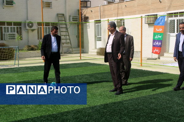 افتتاح زمین چمن مصنوعی و خانه ورزش در بوشهر