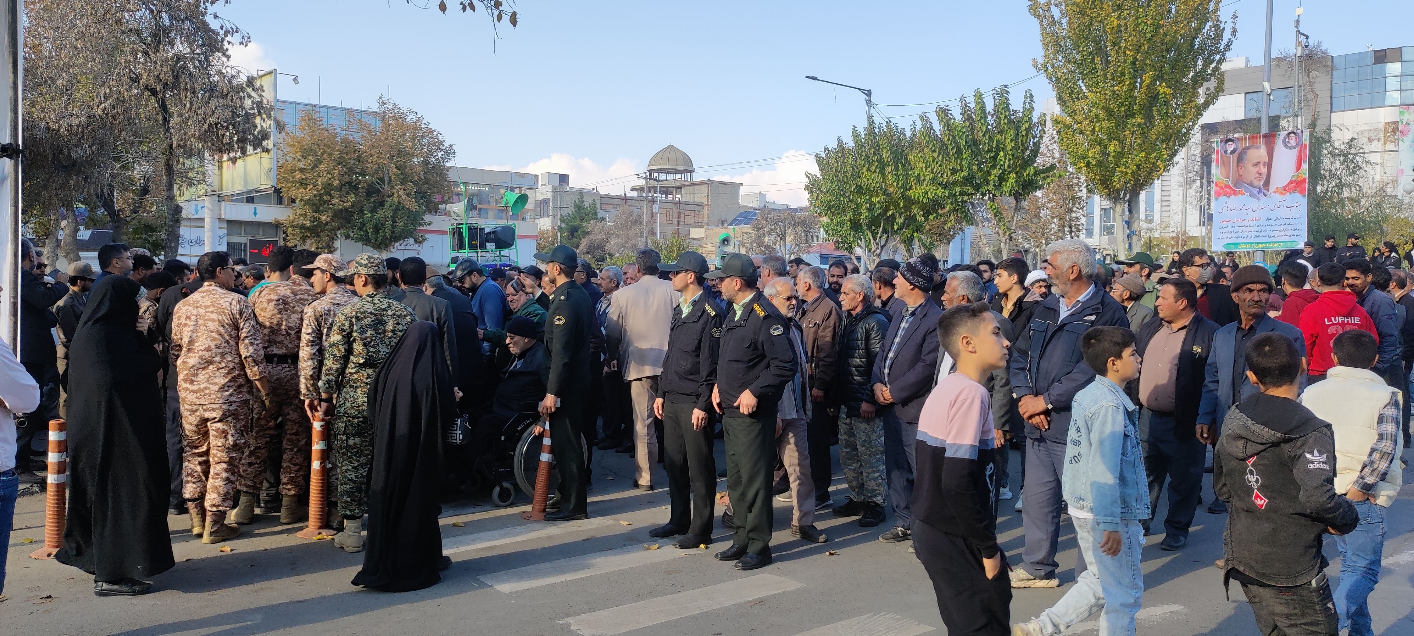 وداع با پیکر جانباز شهید، عبدالحسین خاکشور در شهرستان شیروان