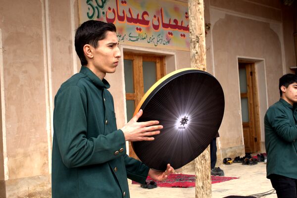 دهمین جشنواره سمنوی شهر درق 