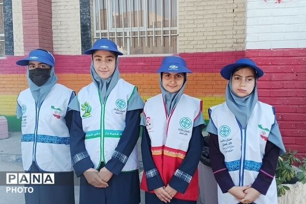 مدرسه سیدمهدی موجانی میزبان فرزندان شهید کریم نجف قلی زاده