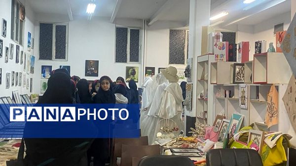 برگزاری افتتاحیه نمایشگاه مشاغل در هنرستان نور،ملارد 