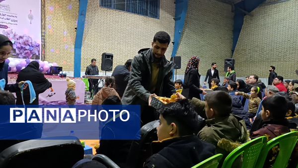 برگزاری جشن بزرگ انقلاب و نیمه شعبان در سالن خلیج فارس آشخانه 