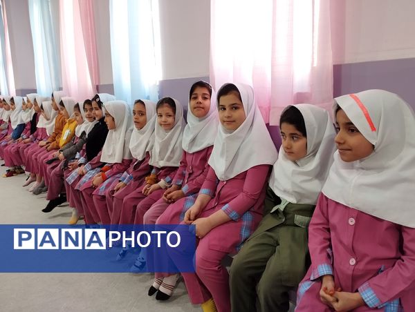 افتتاح اتاق بازی و یادگیری در دبستان دخترانه پیامبر اعظم و موعود شهرستان ملارد