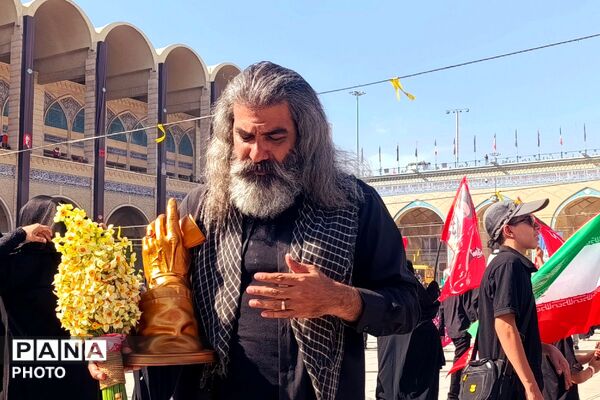 فریاد نسل نو در سوگ رهبر؛ مشقِ وفاداری در قابِ تشییع 