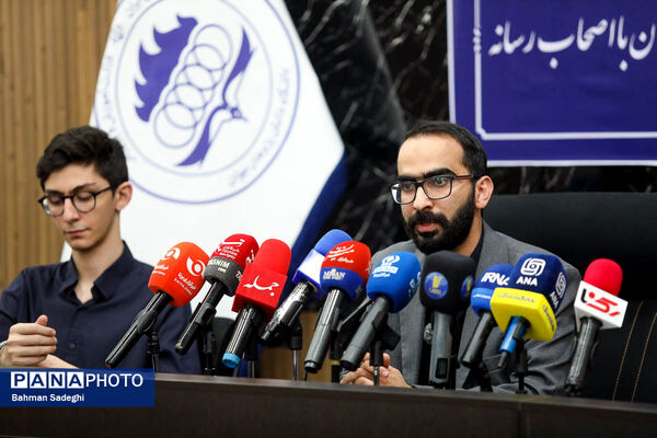 نشست خبری رئیس باشگاه دانش پژوهان جوان 