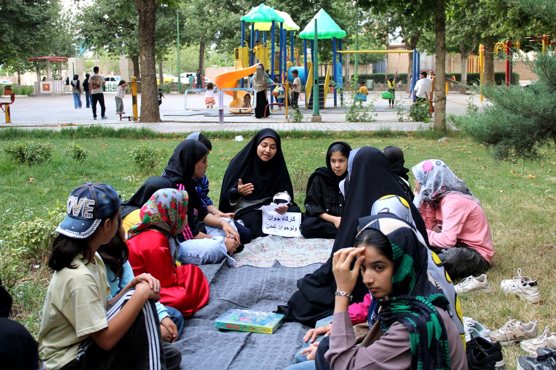 امدادگران کوچک در قلب سملقان