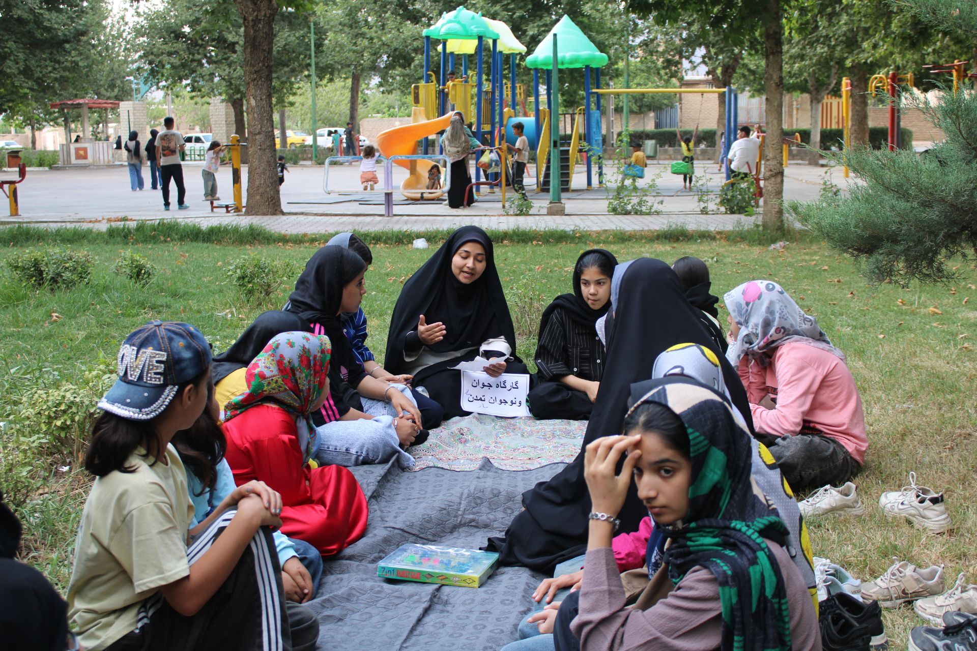 امدادگران کوچک در قلب سملقان