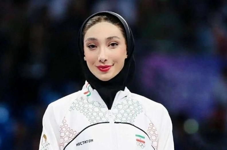 نعمت‌زاده: با ناهید کیانی هیچ مشکلی ندارم