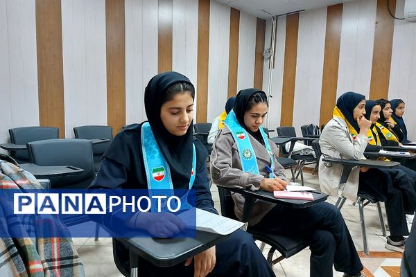  انتخابات شورای دانش‌آموزی منطقه‌ای در کهریزک 