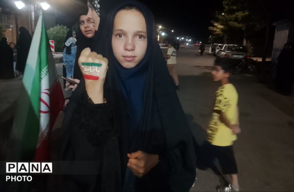 حماسه‌سازی دوباره رشتخوار در یکصدمین شب از تجمعات شبانه