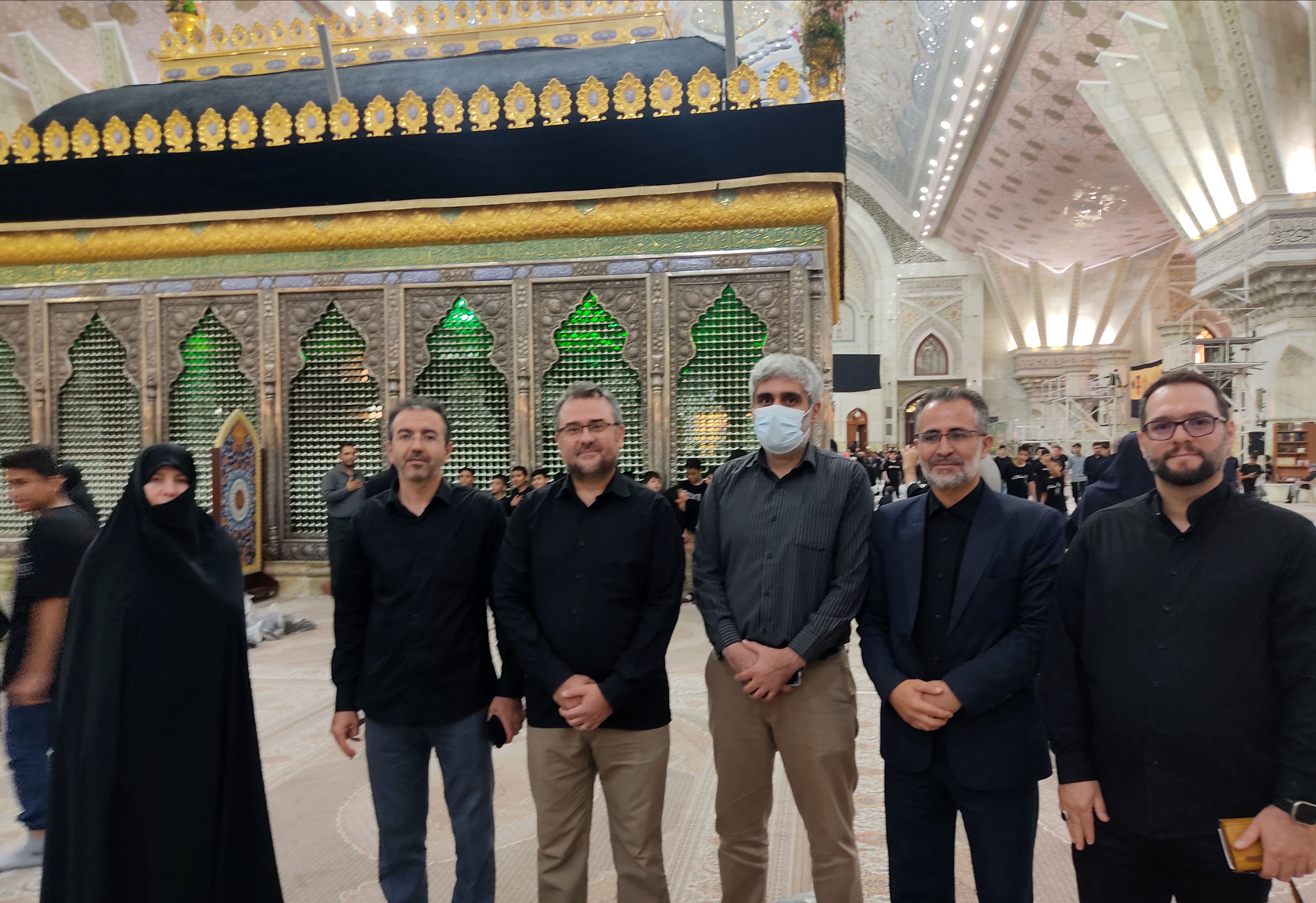 اجتماع نوجوانان عاشورایی در حرم امام خمینی (ره)