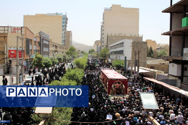 وداع با پیکر شهدای حمله رژیم صهیونیستی در کرج