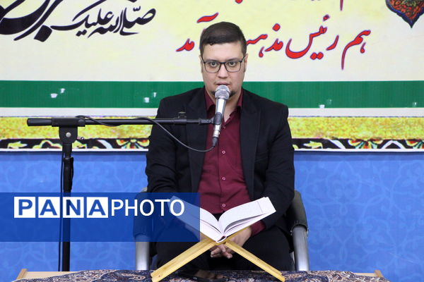 جشن میلاد رسول اکرم(ص) و امام جعفر صادق(ع) در دفتر نماینده ولی فقیه استان یزد 