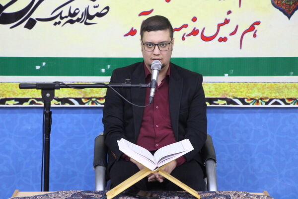 جشن میلاد رسول اکرم(ص) و امام جعفر صادق(ع) در دفتر نماینده ولی فقیه استان یزد 