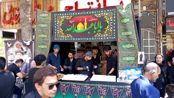 موکب‌های خدمت‌رسان به عزاداران حسینی در کاشمر