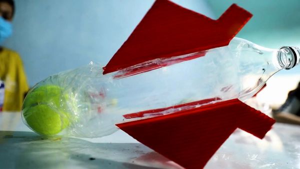 مدرسه راهی برای آینده روشن