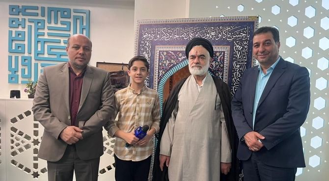 نماز، ستون تعلیم و تربیت و سپر اخلاقی جامعه است