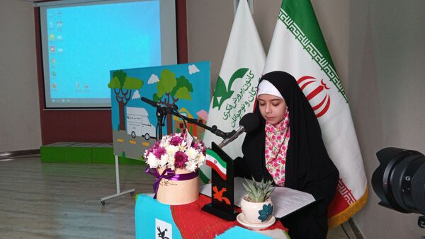 افتتاح کتابخانه سیار روستایی شماره۲ نیشابور باحضورپیشتازان سازمان دانش آموزی درمراسم