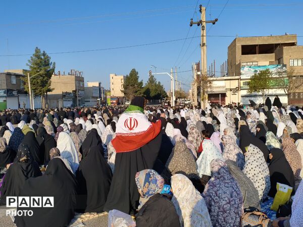  نماز عیدسعید فطر در سرخس، آیینه‌ای از وحدت و انسجام اسلامی
