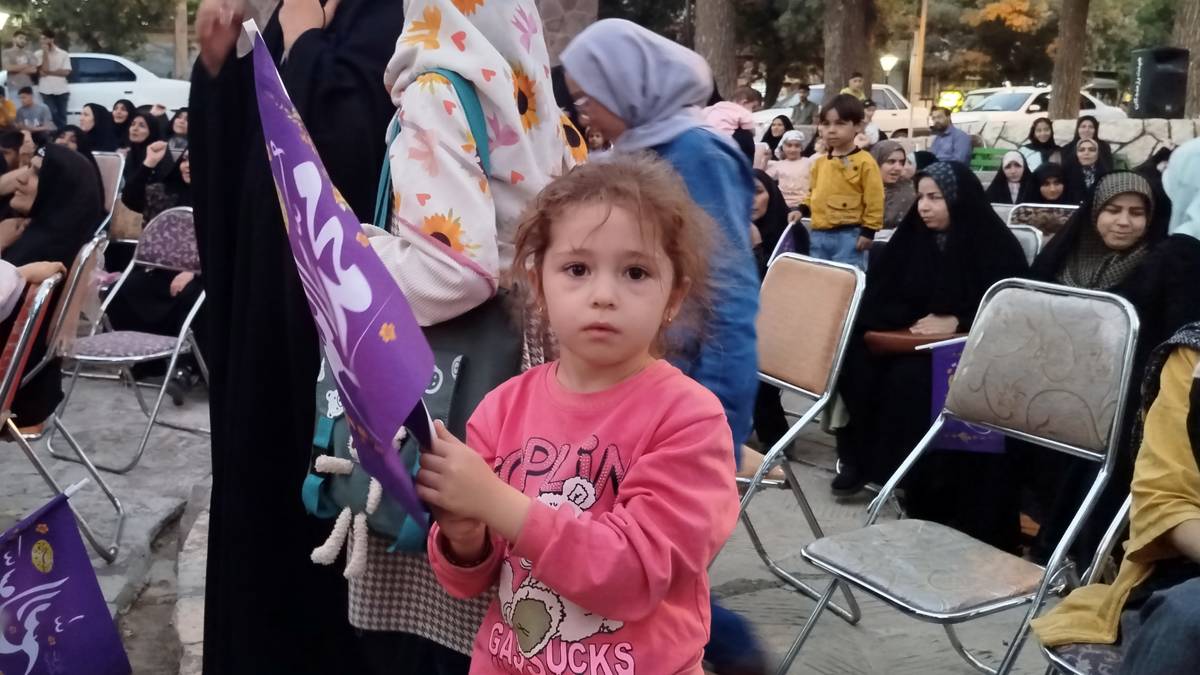 برگزاری مراسم جشن ولادت پیامبر و امام صادق در نورآباد