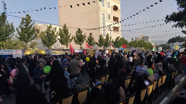 حضور پرشور محلاتی‌ها در غدیر حماسی