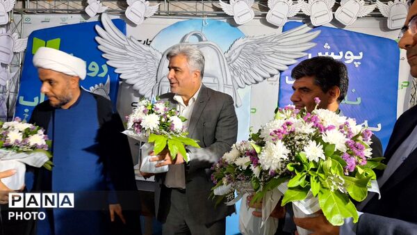 حضور فرماندار مشهد در جشن عید غدیر در میدان دانشجو