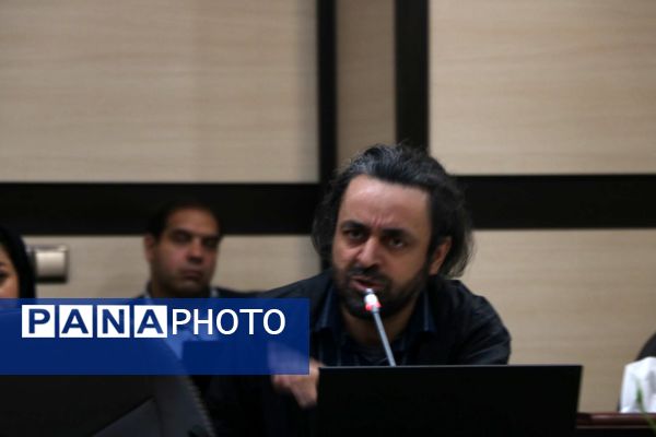 هنرمندان استان خراسان رضوی با استاندار خراسان رضوی دیدار کردند 